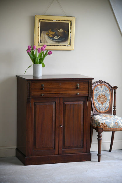 Early 20th Century Mahogany Cabinet