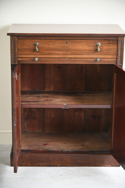 Early 20th Century Mahogany Cabinet