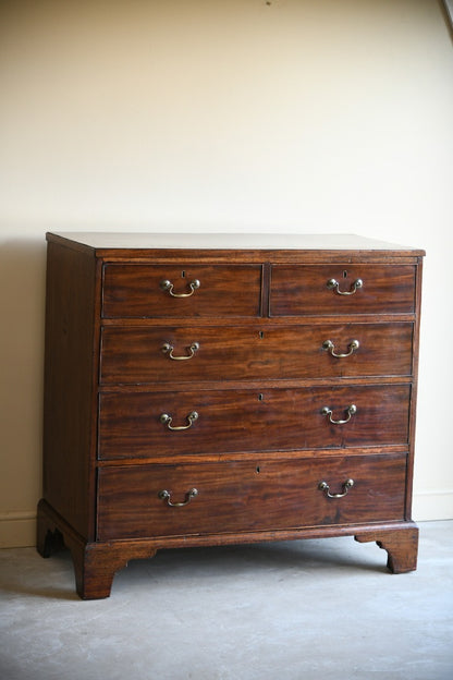 Georgian Mahogany Chest of Drawers