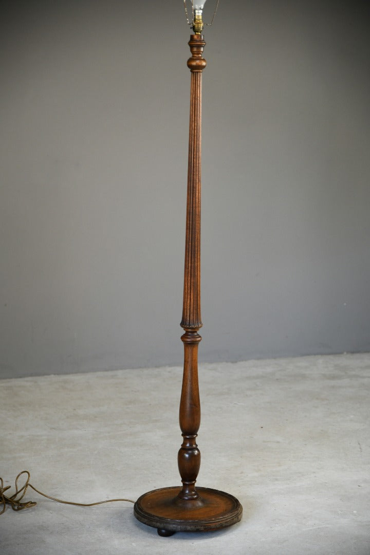 Traditional Style Standard Lamp