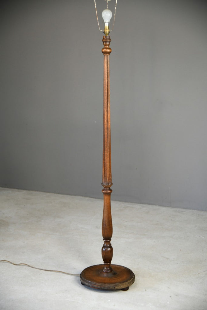 Traditional Style Standard Lamp