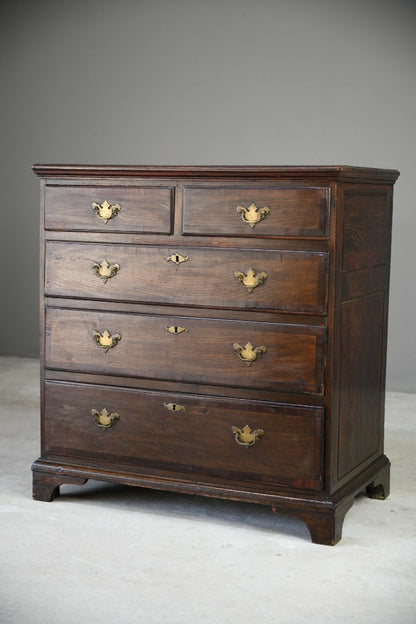 Georgian Oak Chest of Drawers