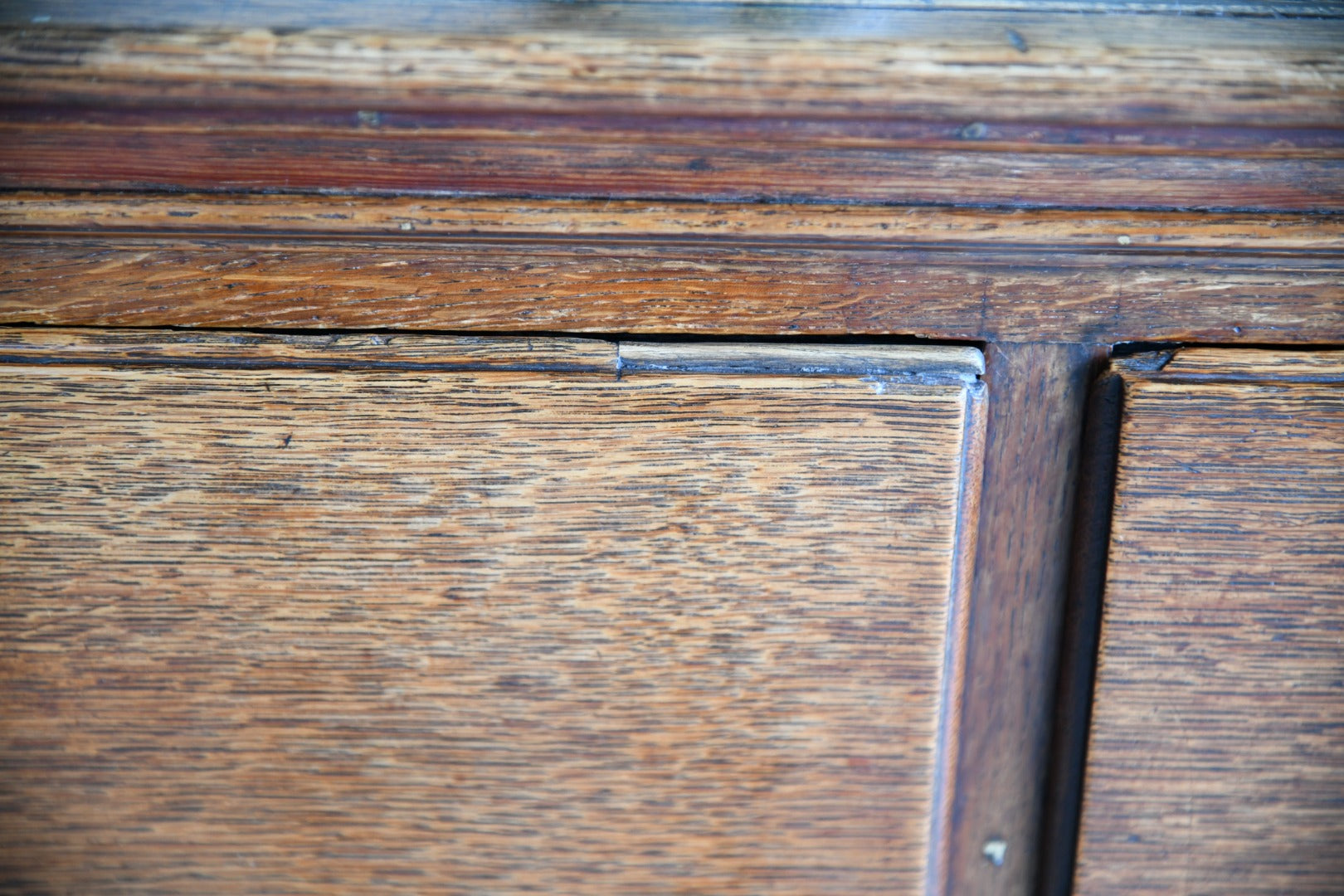 Georgian Oak Chest of Drawers