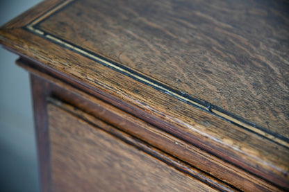 Georgian Oak Chest of Drawers