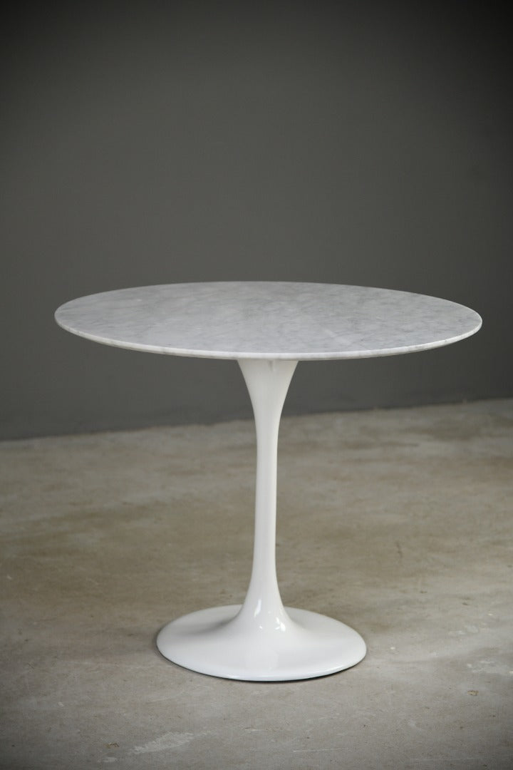 Tulip Style Marble Table