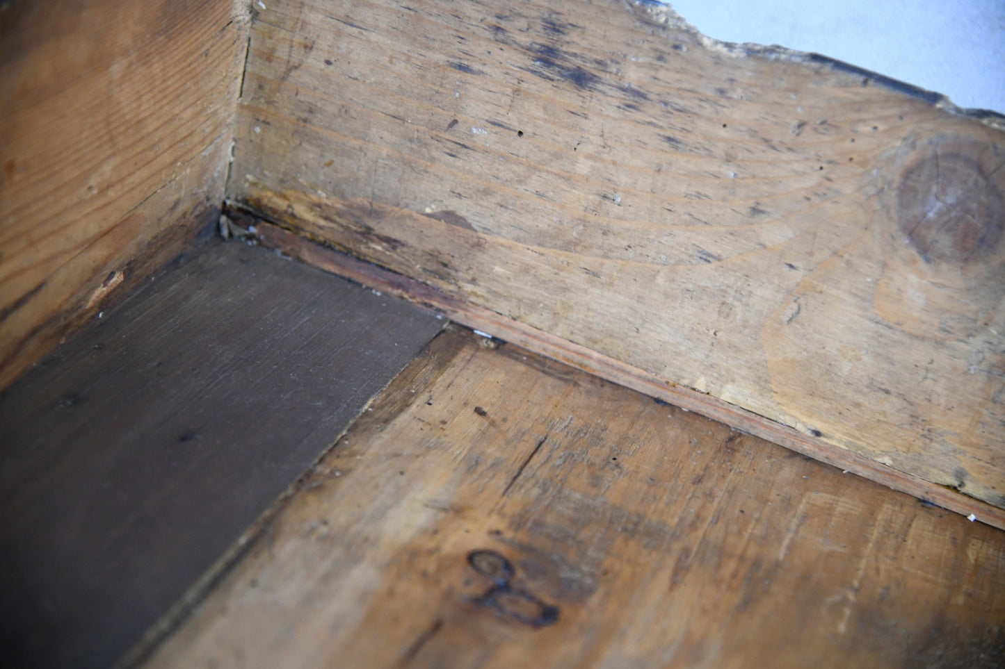 Georgian Oak Chest on Stand