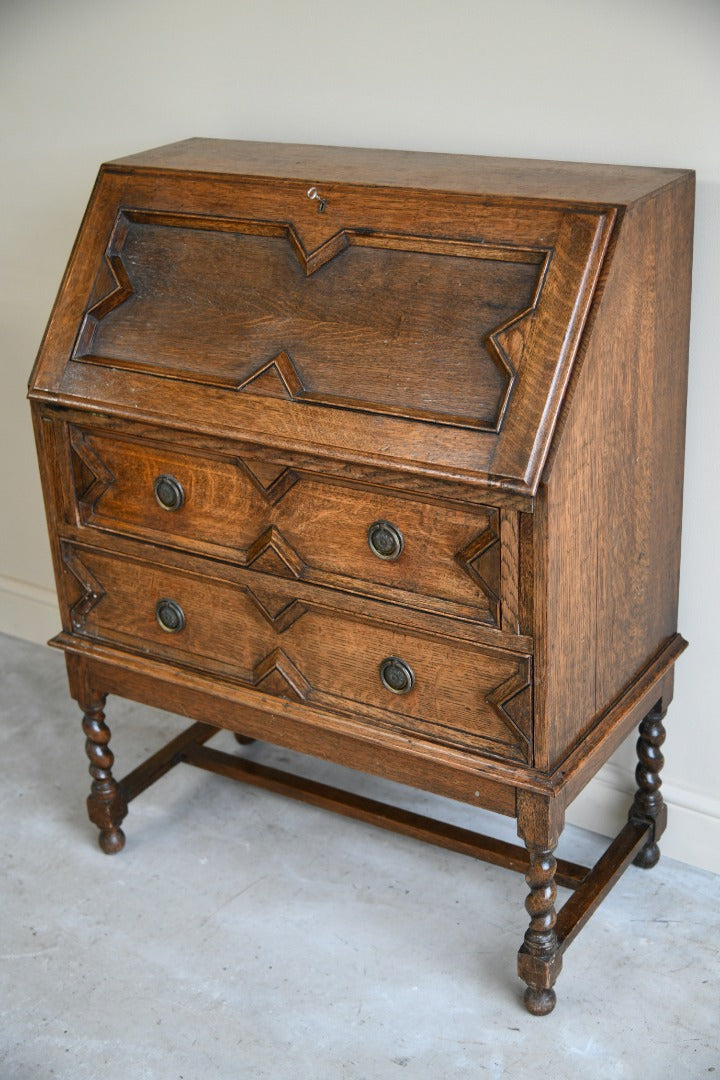 Early 20th Century Oak Bureau