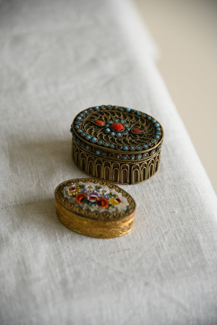 Small Vintage Trinket Pots