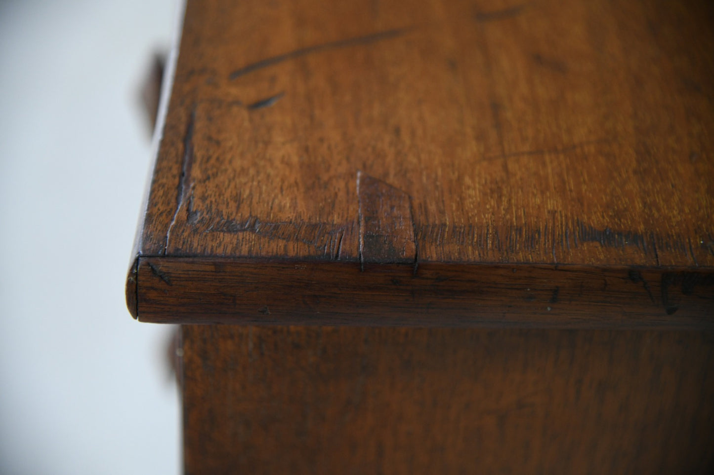 Antique Mahogany Chest of Drawers