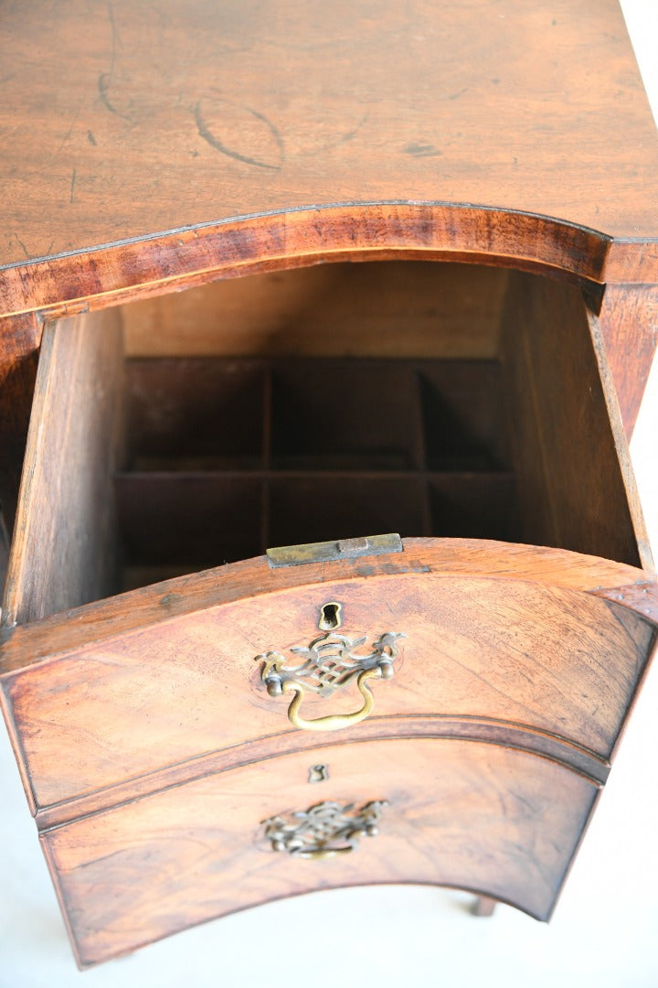 Georgian Mahogany Serpentine Sideboard