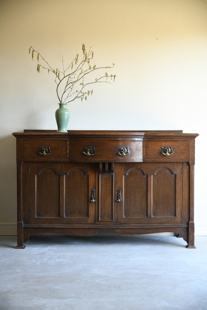 Oak Art Nouveau Sideboard