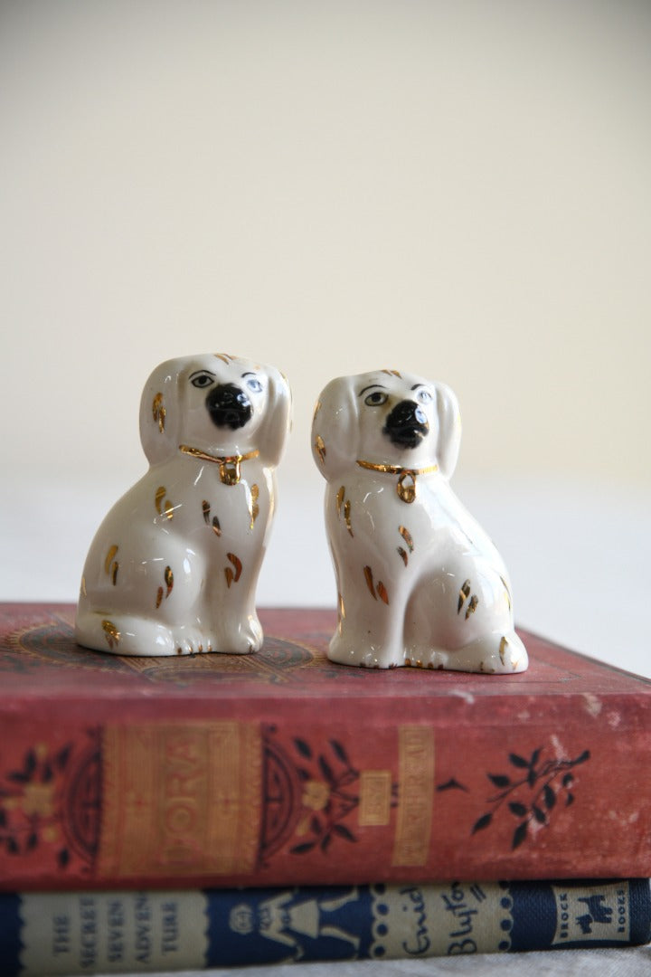 Pair Miniature Mantle Dogs