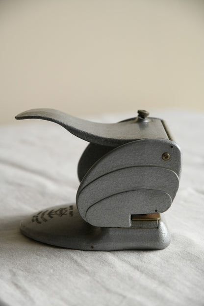 Velos Vintage Hole Punch