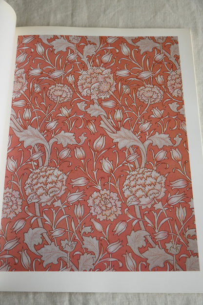 William Morris Designs & Patterns Norah Gillow