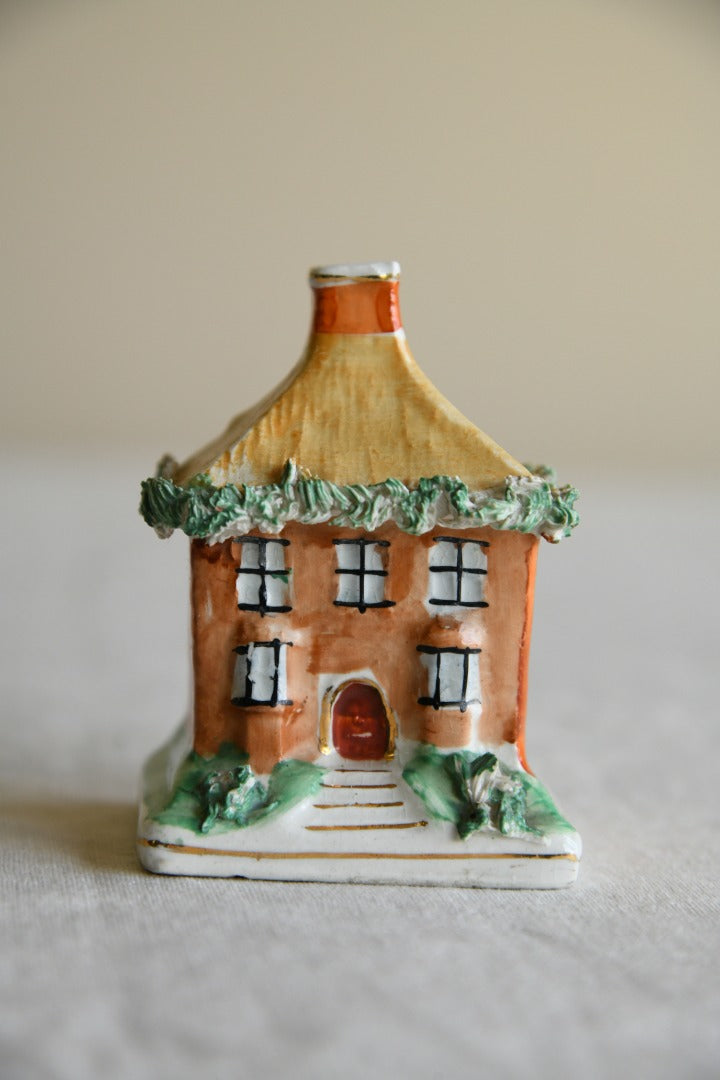 Tiny Cottage Money Box