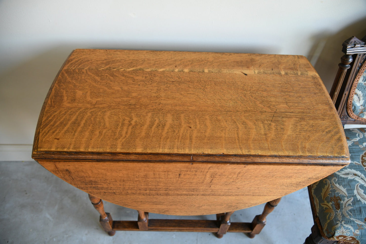 Oak Drop Leaf Table