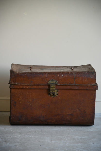 Vintage Metal Trunk