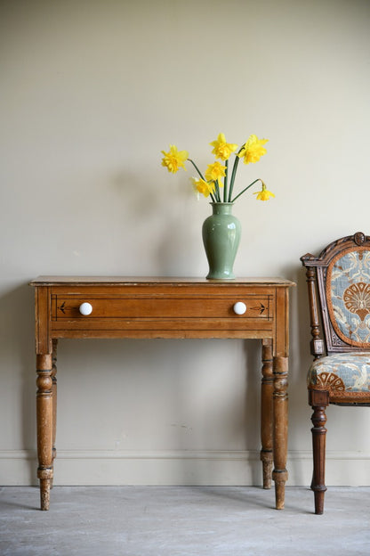 Grained Pine Occasional Table