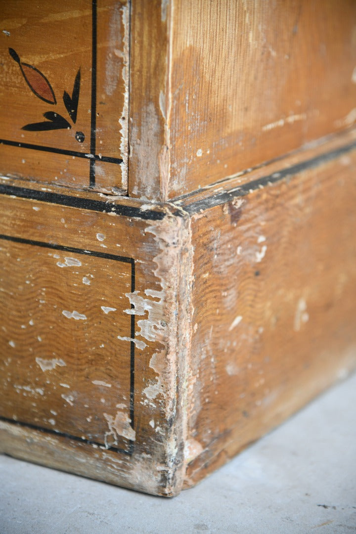 Antique Grained Pine Chest of Drawers