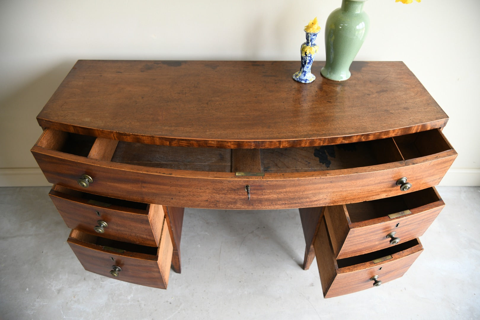 Mahogany Dressing Table