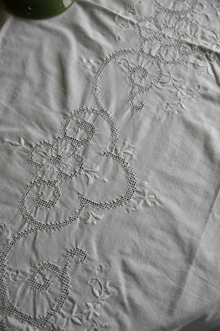 Vintage Embroidered White Cotton Rectangular Tablecloth