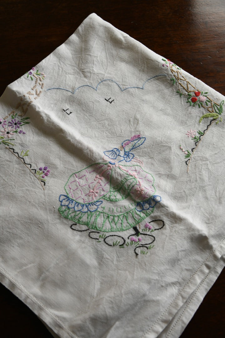 Crinoline Lady Small Tablecloth