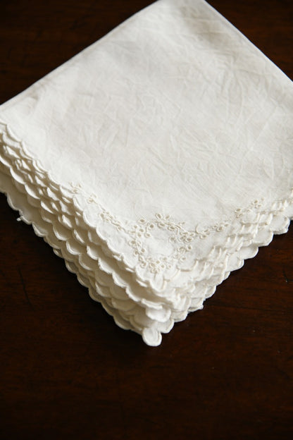 6 Vintage Napkins