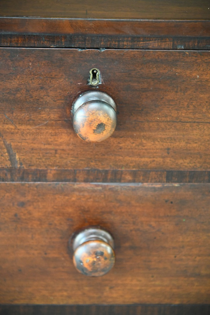 Antique Mahogany Chest of Drawers