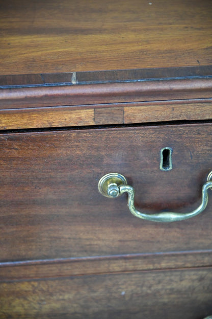 Georgian Mahogany Chest of Drawers