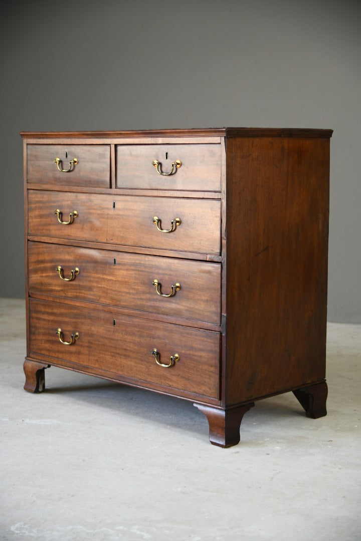 Georgian Mahogany Chest of Drawers