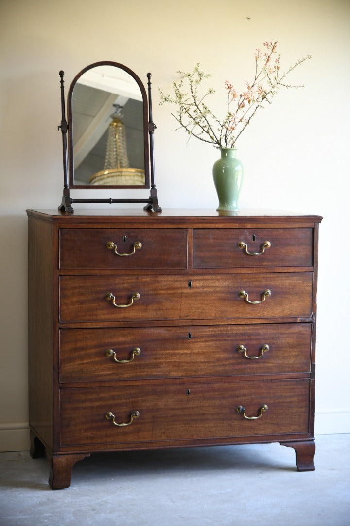 Georgian Mahogany Chest of Drawers