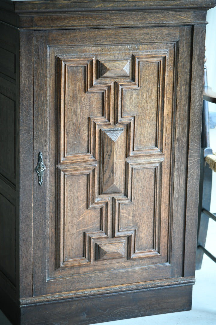 Continental Oak Cupboard