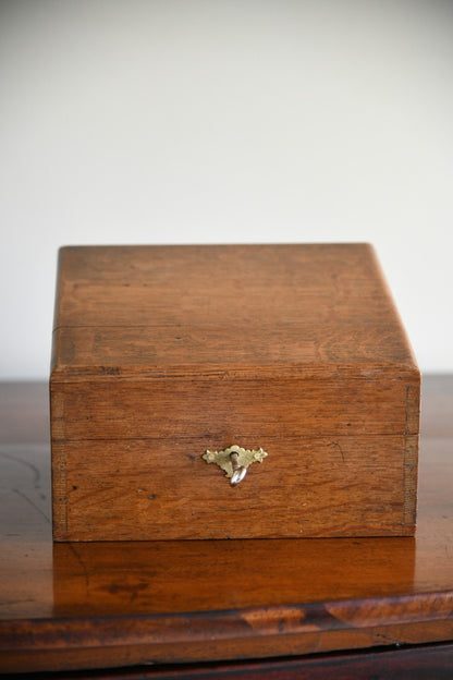 Early 20th Century Oak Stationary Box