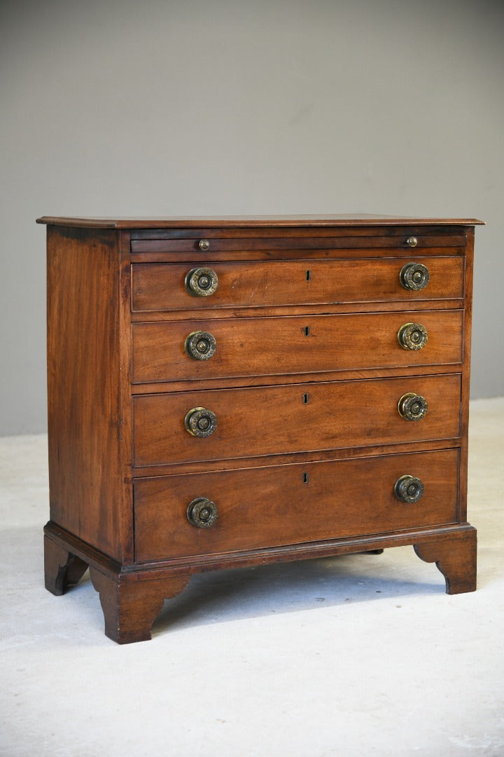 Georgian Chest of Drawers