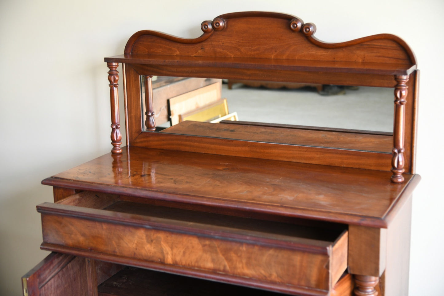 Victorian Mahogany Chiffonier