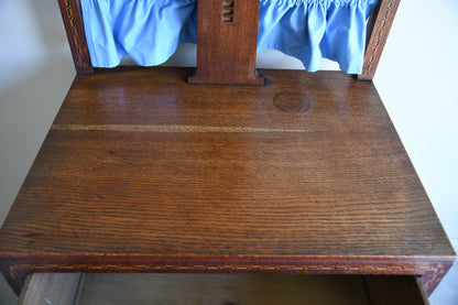 Arts & Crafts Oak Dressing Chest