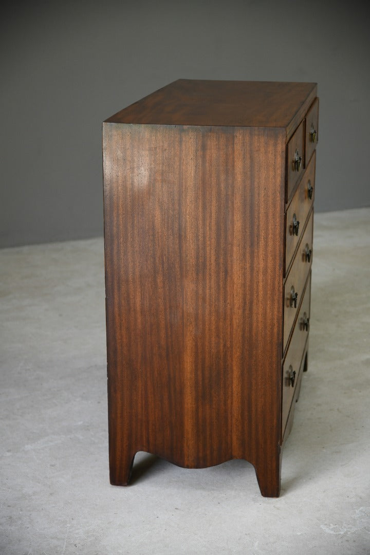 Antique Mahogany Chest of Drawers