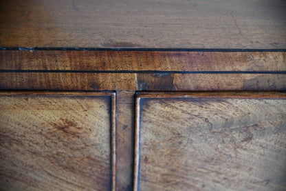 Antique Mahogany Chest of Drawers