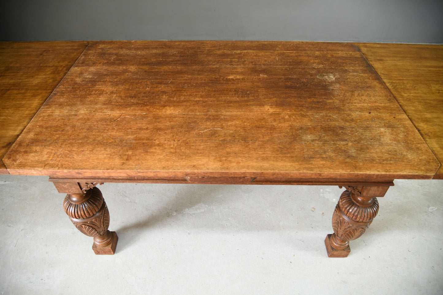 Large Oak Extending Draw Leaf Dining Table