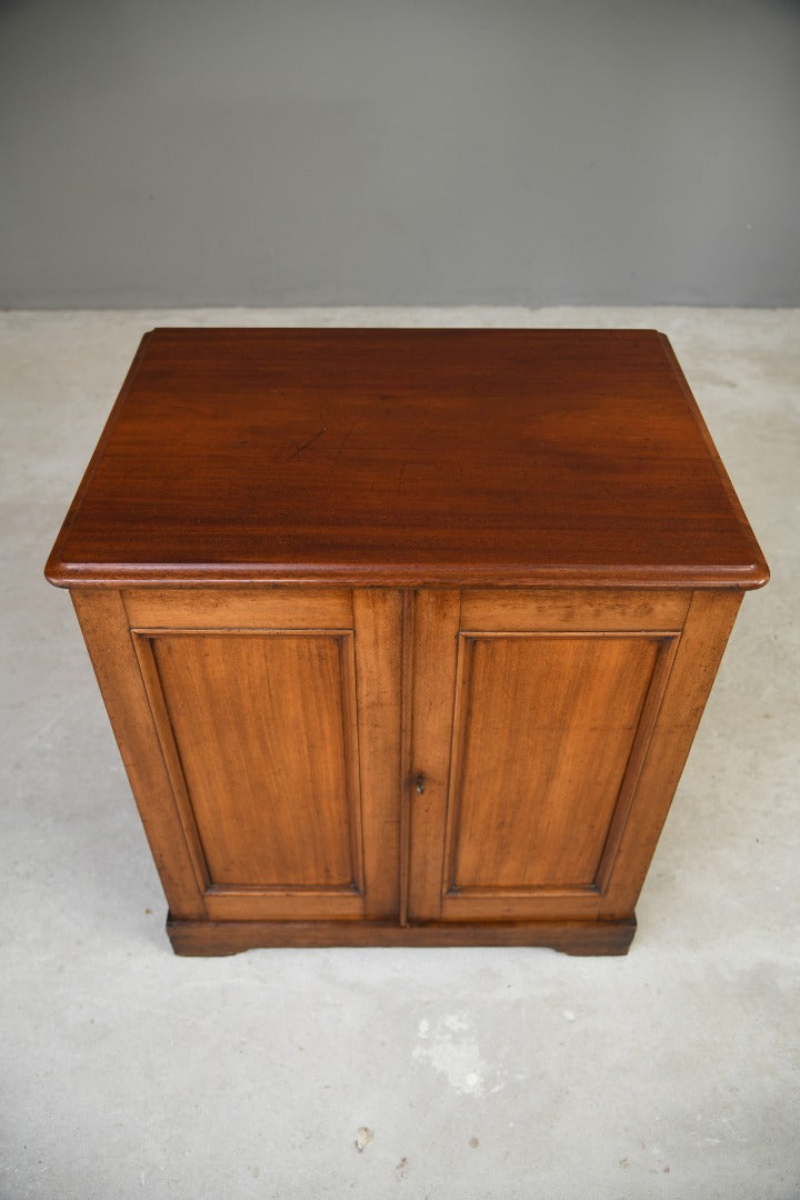 Victorian Mahogany Cabinet