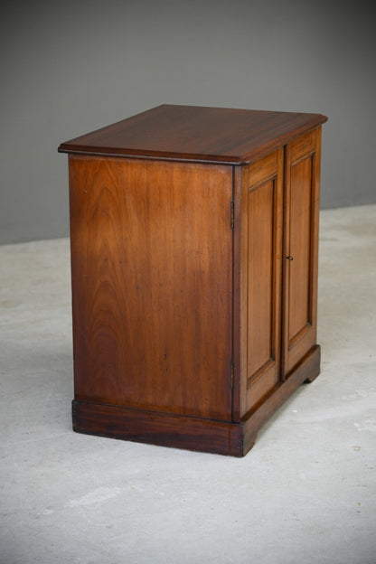 Victorian Mahogany Cabinet