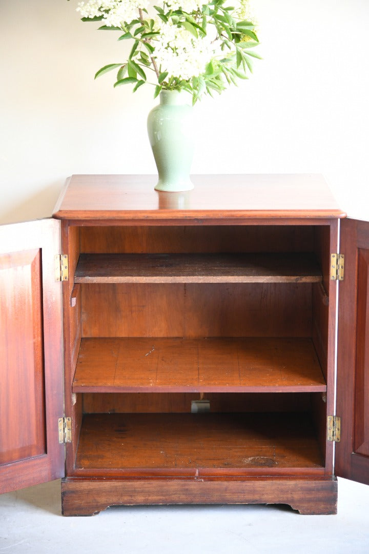 Victorian Mahogany Cabinet