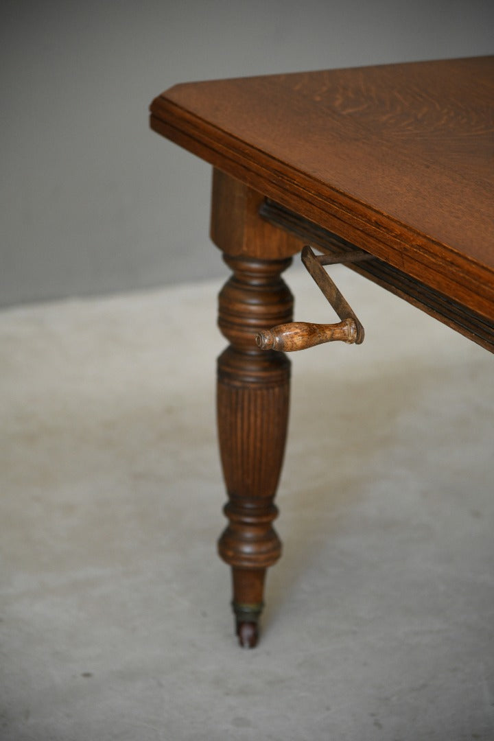 Victorian Oak Extending Dining Table