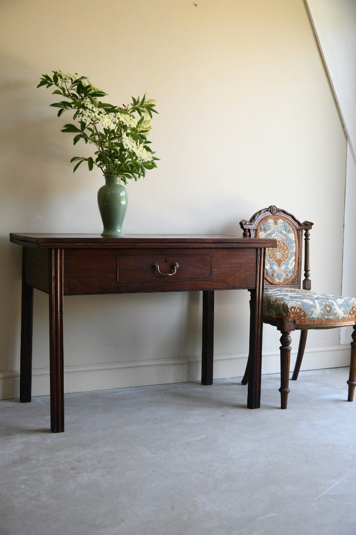 Georgian Mahogany Table