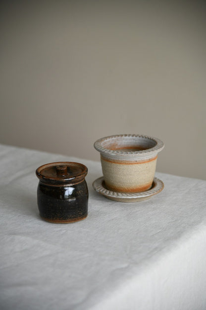 Small Pottery Pot & Plant Pot