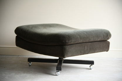 Retro Upholstered Foot Stool