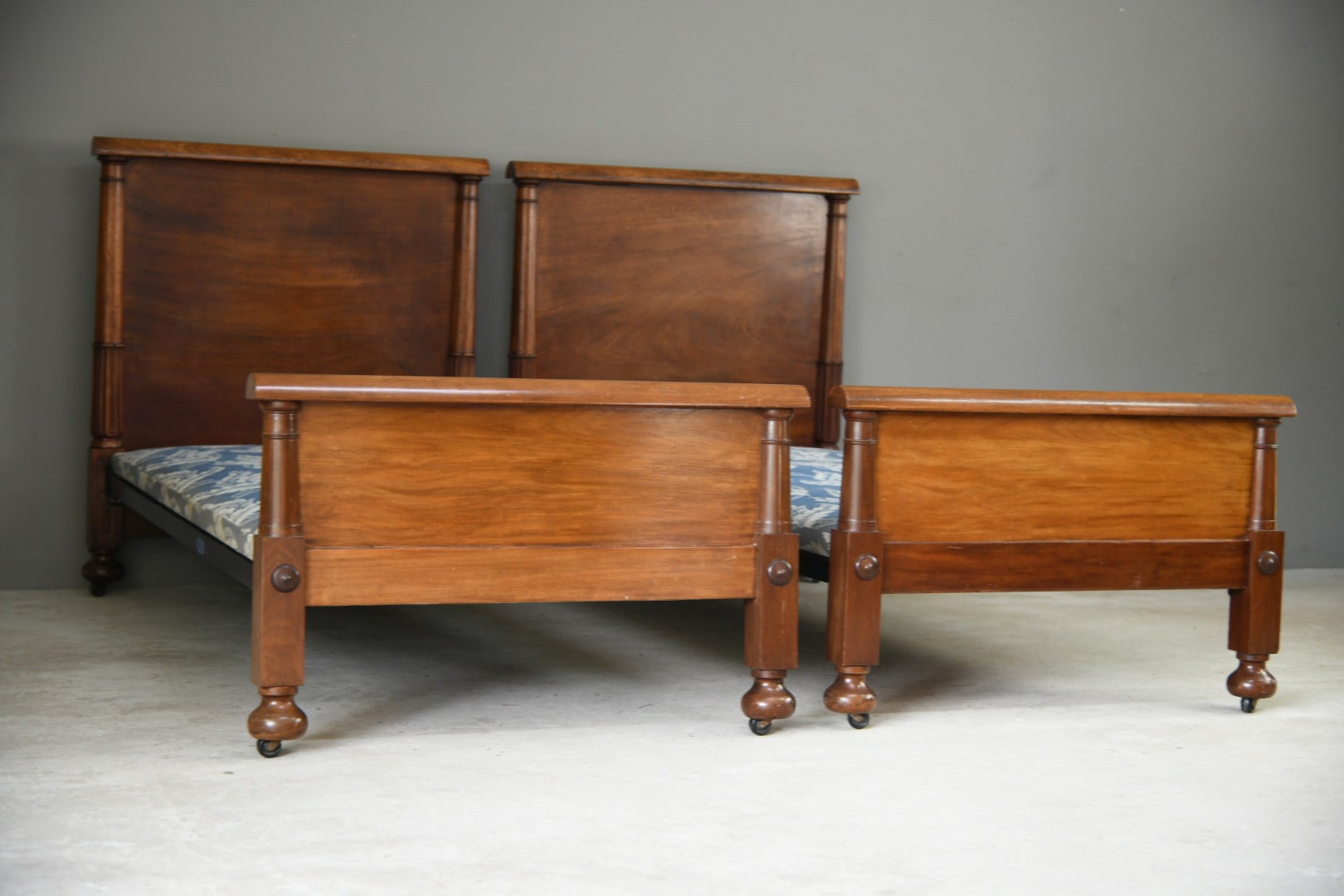 Pair Antique Mahogany 3ft Single Beds