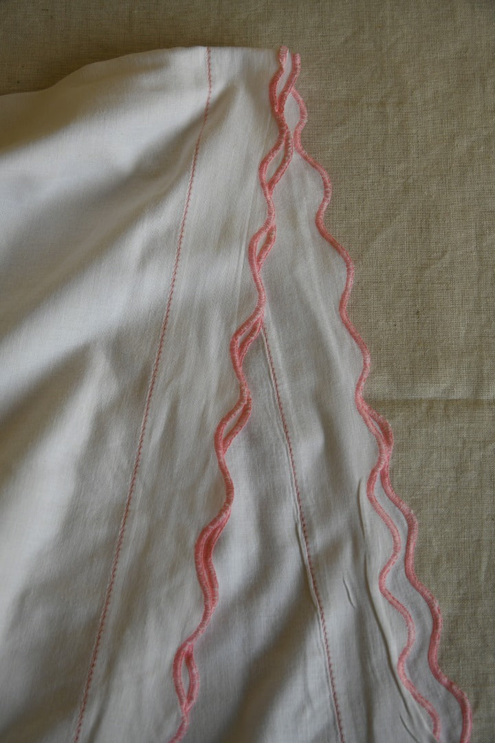 Pair Vintage Bed Sheets Pink Scalloped Edge