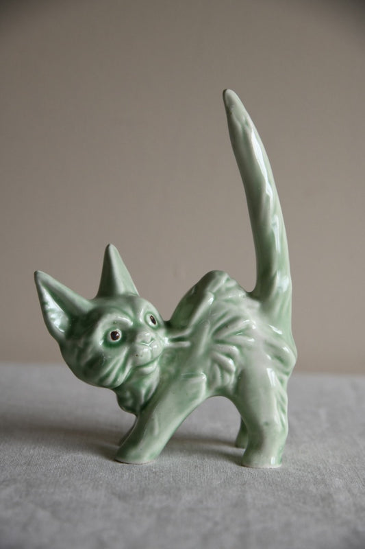 Art Deco Sylvac Scaredy Cat