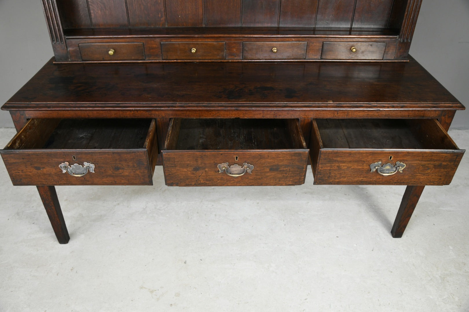 Antique Rustic Country Oak Dresser